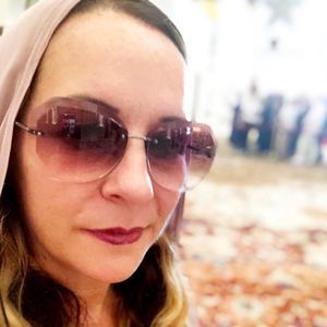 Meet your Posher, Marie